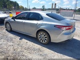 Toyota Camry Le 4T1B11HK2KU843285 fotografie