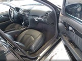 Mercedes-Benz E 500 WDBUF70J05A669046 снимка