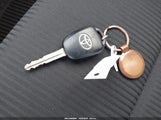 Toyota Rav4 Le JTMBFREV9HJ170377 снимка