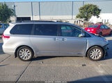 Toyota Sienna Limited V6 7 Passenger 5TDYK3DC0DS301342 fotografie