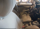 Toyota Corolla Le JTDBU4EE7AJ081390 снимка