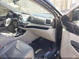 Toyota Highlander Xle V6 5TDJKRFHXFS107188 fotografie
