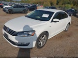 Volkswagen Passat 1.8T Limited Edition 1VWAS7A39FC111067 fotografie