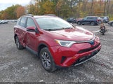 Toyota Rav4 Hybrid Le JTMRJREV7JD240945 снимка
