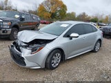 Toyota Corolla Le JTDEPMAE6MJ172634 снимка