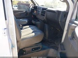 Chevrolet Express  Work Van 1GCWGGBA5E1118759 fotografie