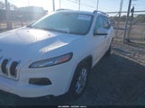 Jeep Cherokee Latitude 1C4PJLCB7FW539649 снимка