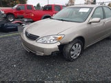 Toyota Camry Le JTDBE32KX40257005 снимка