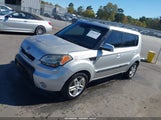 Kia Soul + KNDJT2A21A7703770 снимка