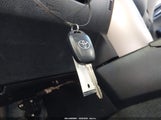Toyota Rav4 Le JTMZFREV9FJ059887 снимка