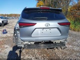 Toyota Highlander Xle 5TDGZRBH7NS206755 fotografie