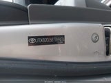 Toyota Prius Touring JTDKB20U687769476 снимка