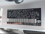 Toyota Corolla Se 5YFBURHE6HP684894 снимка