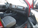 Toyota Tacoma Sr 5TFRX5GN1HX097844 fotografie