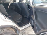 Toyota Rav4 Xle JTMWFREV0FD066907 снимка