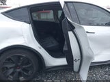 Tesla Model Y Awd/Long Range Dual Motor All-Wheel Drive 7SAYGDEE7PF669990 photo