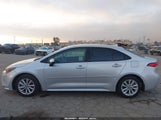 Toyota Corolla Le 5YFB4MDE4SP317556 снимка