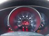 Kia Soul KNDJN2A29F7808865 fotografie