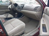 Toyota Camry Le 4T1BE32K24U266804 снимка