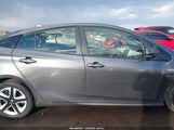Toyota Prius JTDKARFU8G3017061 снимка