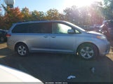 Toyota Sienna Le V6 5TDKK3DC2BS173107 снимка