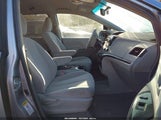 Toyota Sienna Le V6 5TDKK3DC2BS173107 снимка