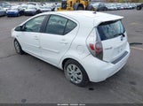 Toyota Prius C Two JTDKDTB35D1529322 снимка