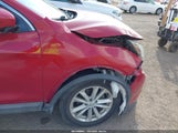 Nissan Rogue Sport S JN1BJ1CP7JW161886 снимка