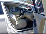 Toyota Prius Two JTDKN3DU1C5408524 fotografie