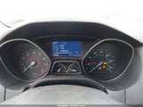Ford Focus Se 1FADP3F26EL312990 fotografie