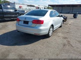 Volkswagen Jetta 2.5L Se 3VWDX7AJ6BM303830 photo