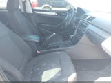 Volkswagen Passat 2.5L S 1VWAH7A35DC044284 снимка