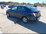 Chevrolet Sonic Lt Auto 1G1JC5SG2F4183026 снимка