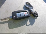 Nissan Rogue Sport S JN1BJ1CP7KW241058 снимка