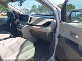 Toyota Sienna Xle Premium 8 Passenger 5TDYK3DC5GS759947 photo