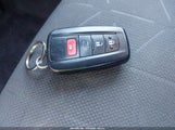 Toyota Rav4 Xle JTMP1RFV1KD010034 photo