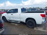 Toyota Tundra Grade 4.6L V8 5TFRM5F14BX022652 fotografie