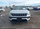 Jeep Compass Latitude 4X4 3C4NJDBN4RT107846 снимка