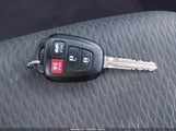 Toyota Corolla Le 5YFBURHE2KP937989 снимка
