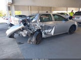 Toyota Corolla Le JTDBU4EE5AJ064345 снимка