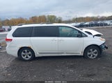 Toyota Sienna Le V6 5TDKK3DC5BS115685 снимка