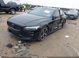 Volvo S60 B5 Plus Dark Theme 7JRL12TL6RG317895 снимка