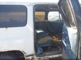 Chevrolet Suburban V1500 1GNEV16K1KF137333 снимка