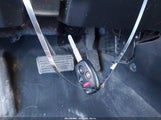Honda Civic Lx 2HGFB2F58DH568745 снимка