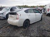 Toyota Prius Two JTDKN3DU6C5427067 снимка