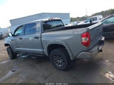 Toyota Tundra Sr5 5.7L V8 5TFDW5F15KX795389 photo