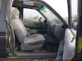 Nissan Pathfinder Le/Se/Xe JN8HD17Y4SW003173 fotografie