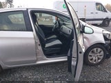 Toyota Yaris Le JTDKTUD36DD557053 снимка