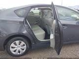 Toyota Prius Three JTDKN3DU6D1646460 снимка