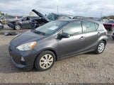 Toyota Prius C Two JTDKDTB38D1550746 снимка